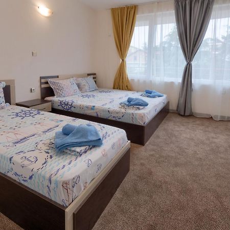 Kazlarov Guest House Kiten (Burgas) Exterior foto