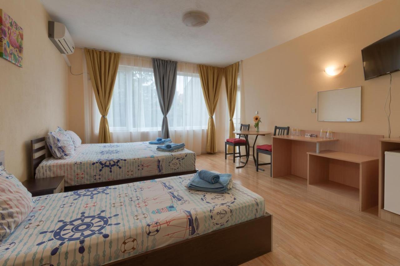 Kazlarov Guest House Kiten (Burgas) Exterior foto