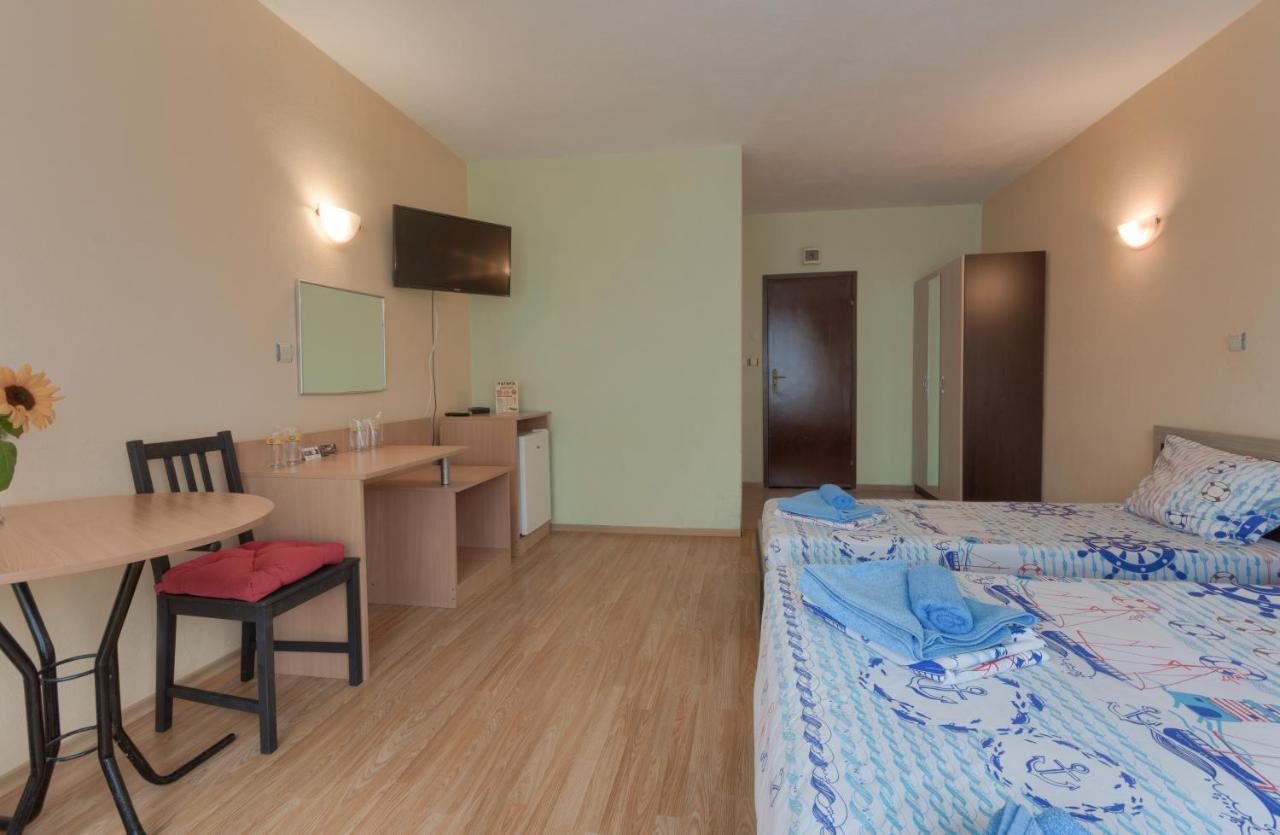 Kazlarov Guest House Kiten (Burgas) Exterior foto