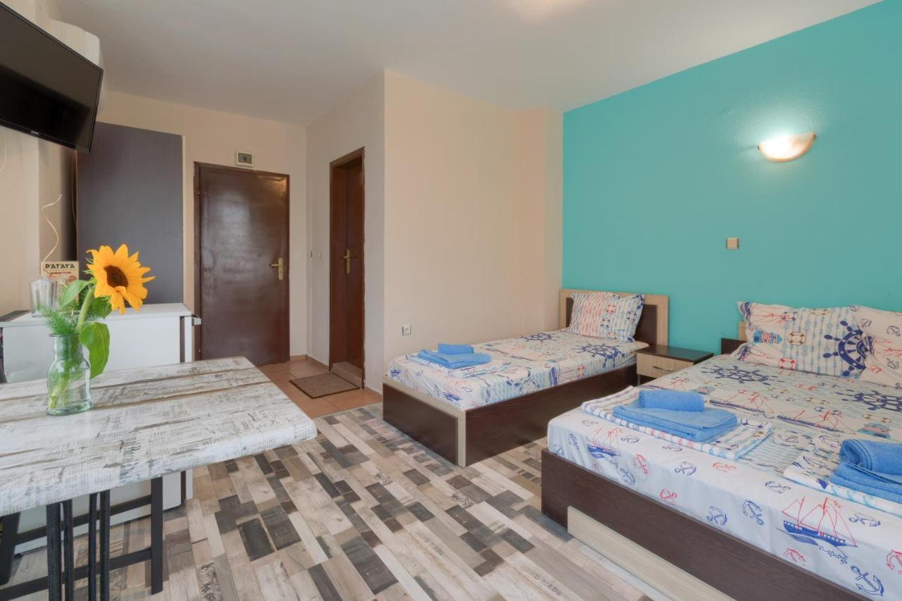 Kazlarov Guest House Kiten (Burgas) Exterior foto