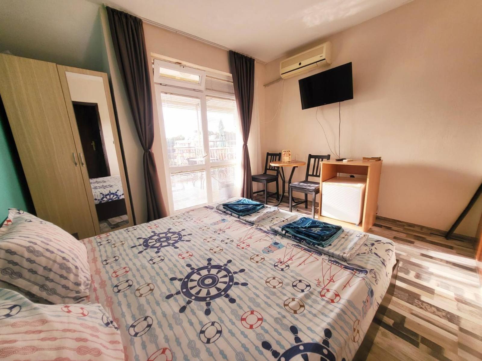 Kazlarov Guest House Kiten (Burgas) Exterior foto